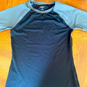 OBX swim shirt Small